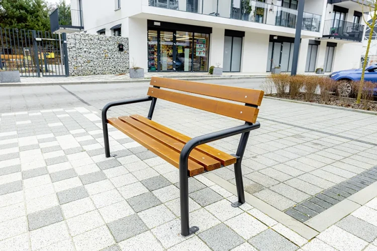 Ławka ogrodowa Cymes 150 w kolorze kasztan